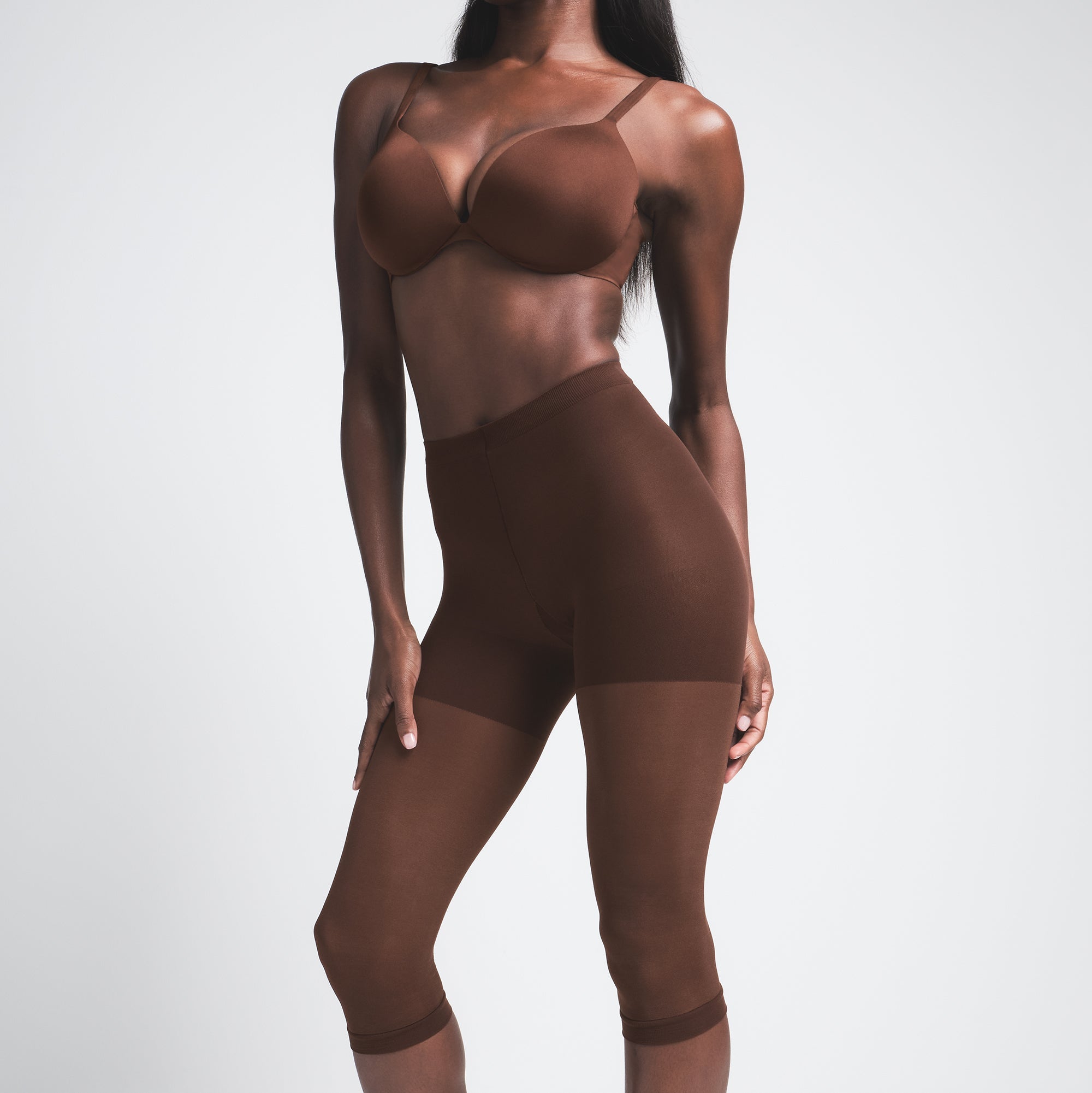 SKIMS HOSIERY SHAPING CAPRI TIGHTS | COCOA - TAYT