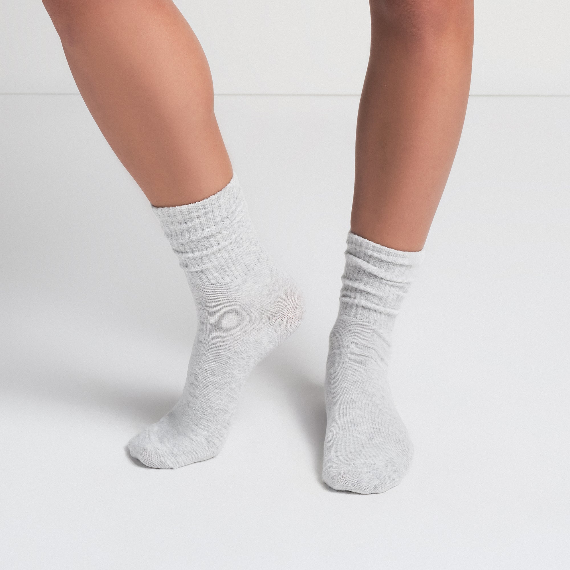 SKIMS RIBBED CREW SOCK 3-PACK | RUBY HEART MULTI - ÇORAP