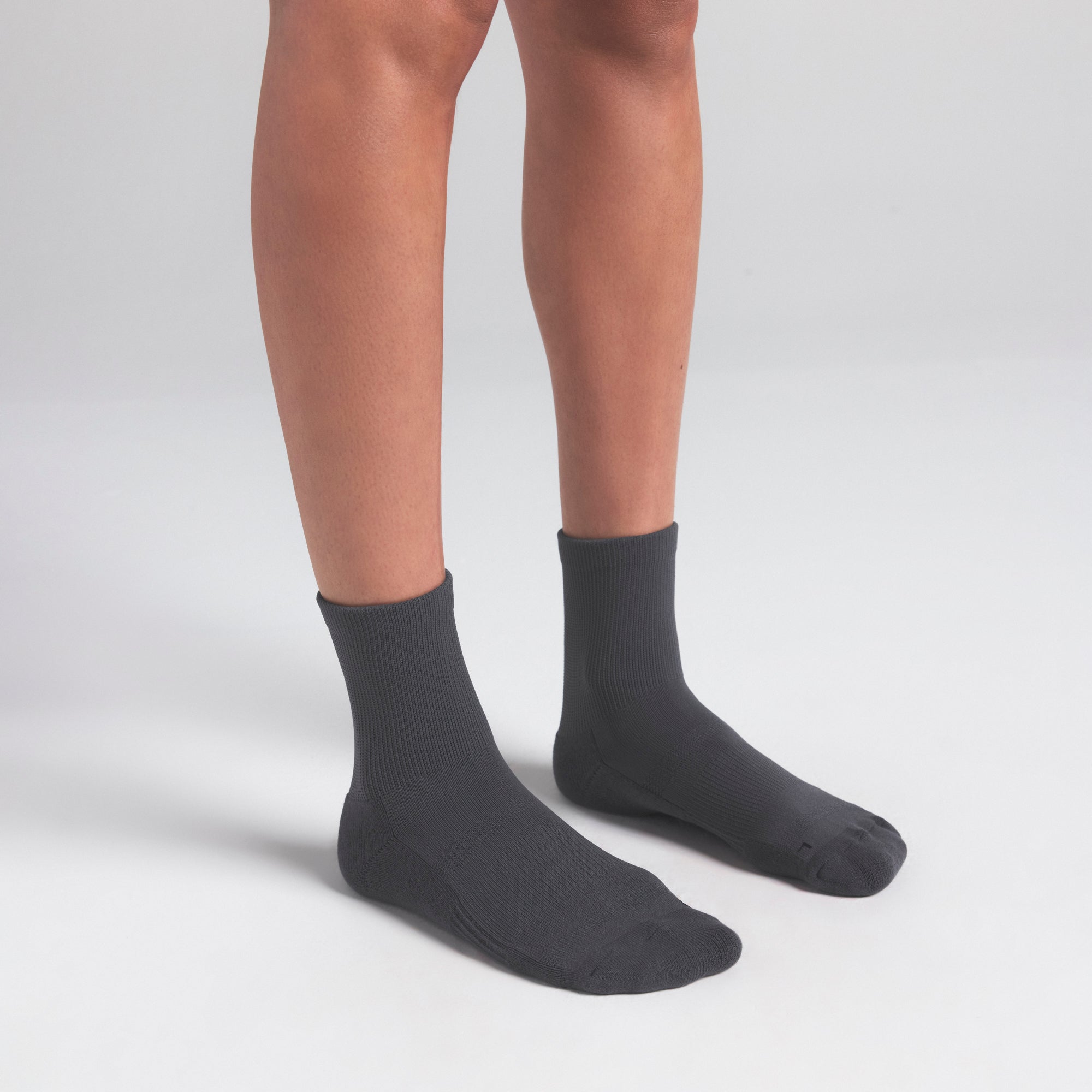 SKIMS COMFORT QUARTER SOCK 3-PACK | RAVEN MULTI - ÇORAP