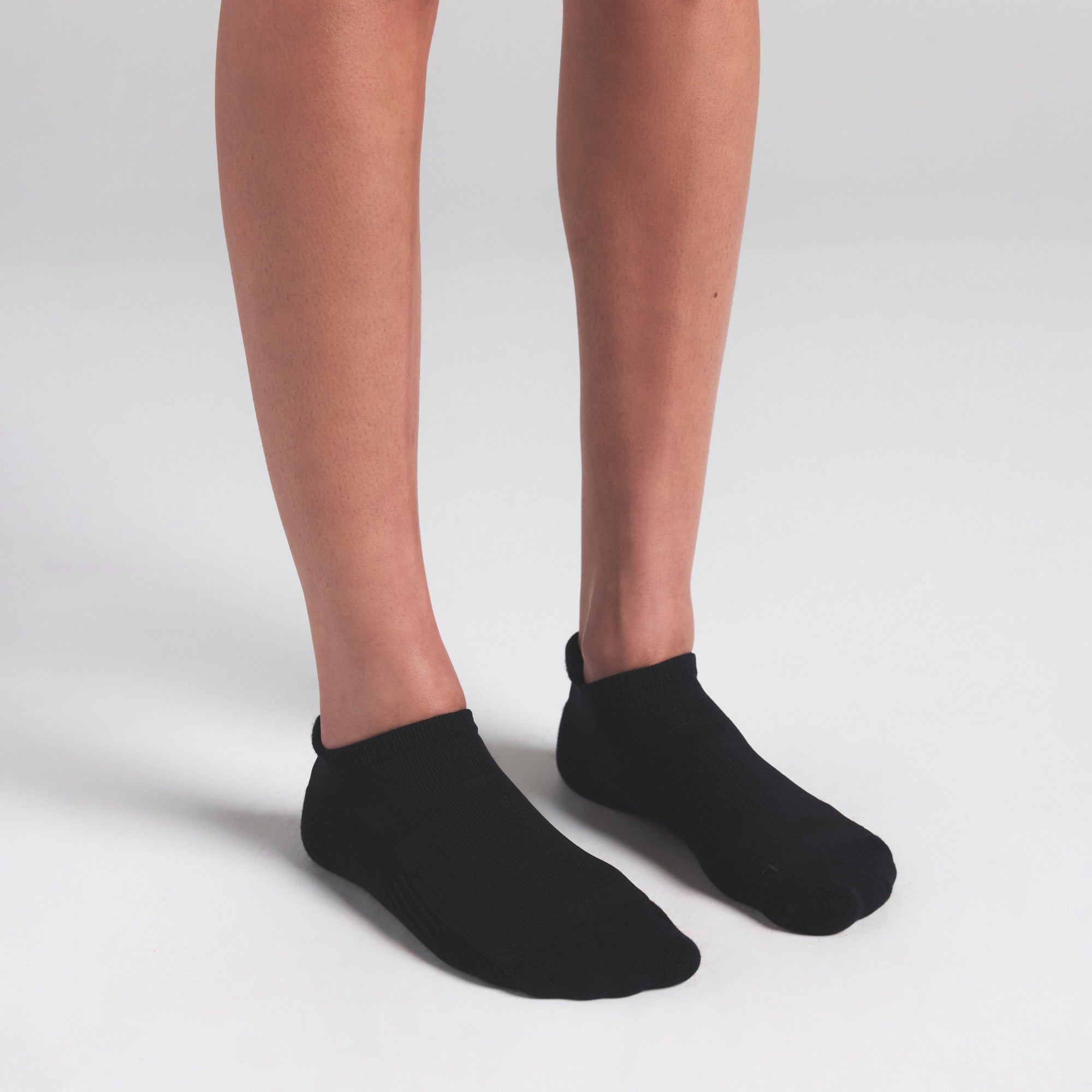 SKIMS COMFORT ANKLE SOCK 3-PACK | RAVEN MULTI - ÇORAP